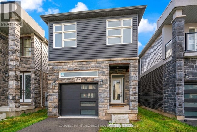 Building Photo - 177 Louise St.