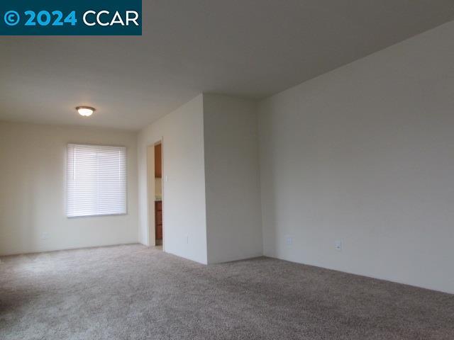 Foto del edificio - 5025 Glenn Ave