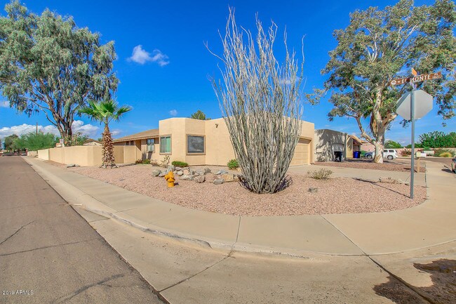 Building Photo - 2122 N Apollo Ct