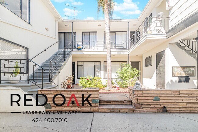 Foto del edificio - 637 Cloverdale Ave