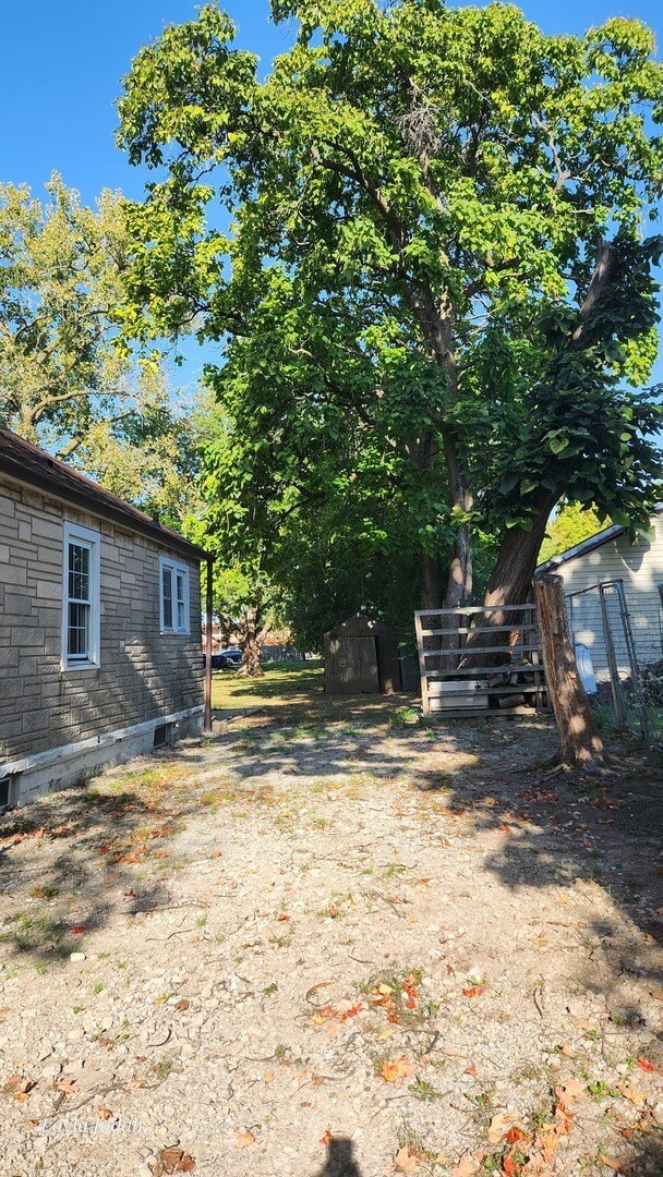 Building Photo - 3200 Lebanon Ave
