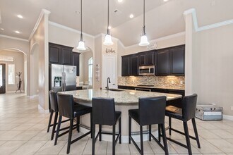 Building Photo - 20214 Parker Bend Ln