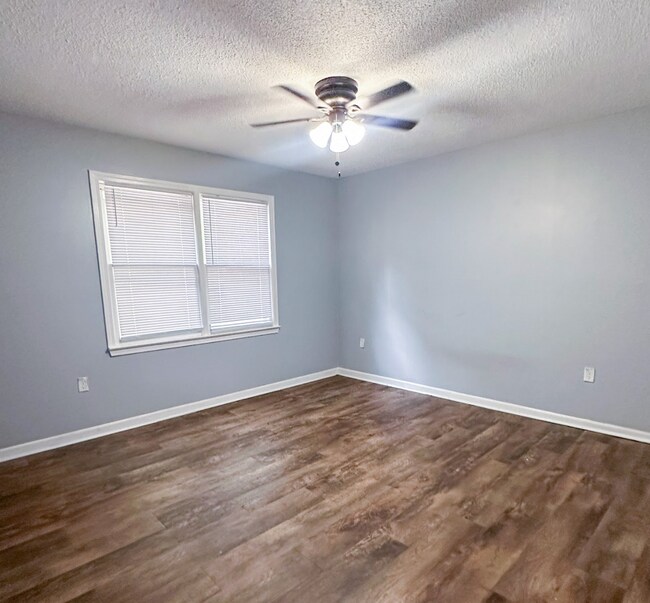 Foto del edificio - Spacious 3BR Home Near Downtown Clemson – Available 8/20, Only $1,300/Month!