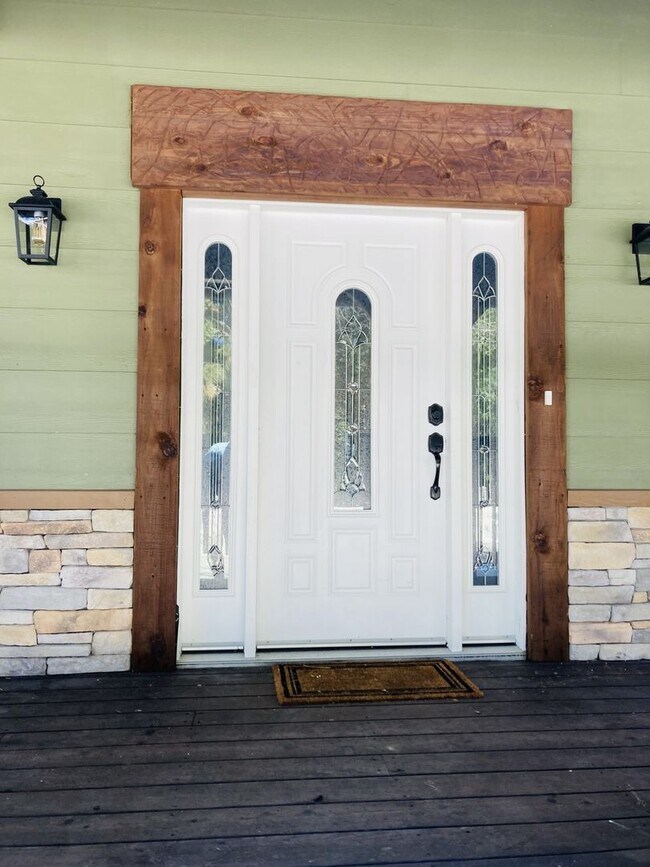 Building Photo - Magnificent Craftsman Style Custom Home