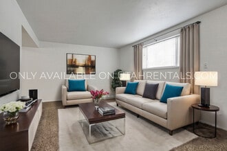 Building Photo - 185 S 300 W