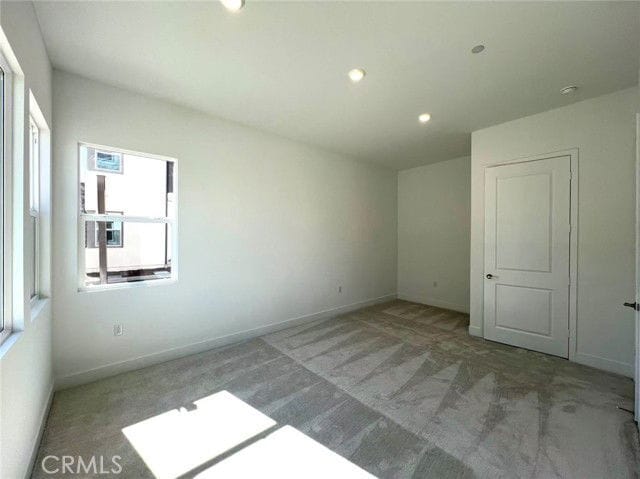 Building Photo - 414 Clipper