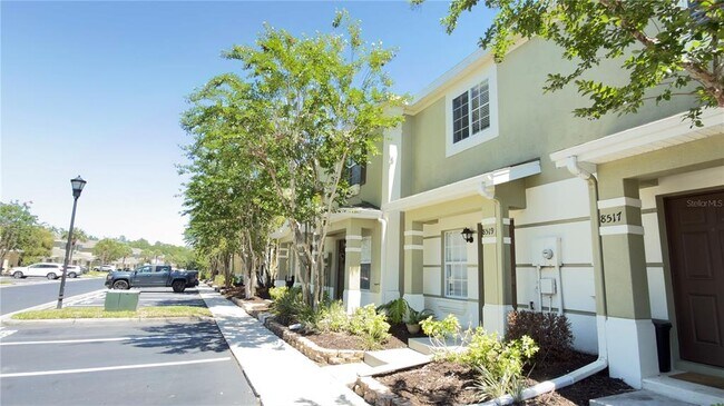 Foto del edificio - 8519 Trail Wind Dr