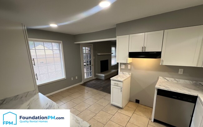 Foto del edificio - 5361 Timberdale Ave