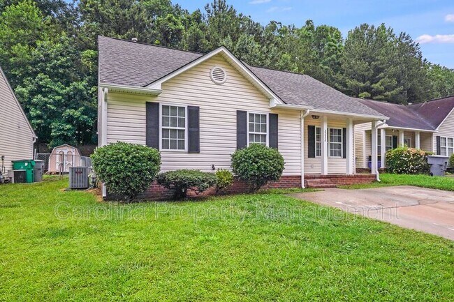 Foto del edificio - 2232 Blue Hampton Ln