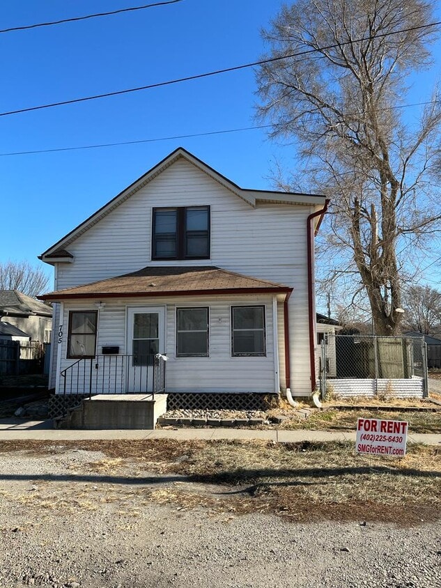 Primary Photo - 705 S 12th St