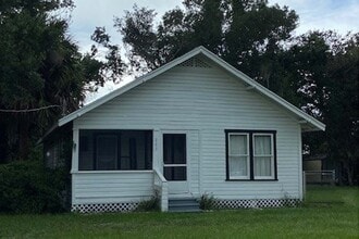 Building Photo - 203 S Pasco Ave