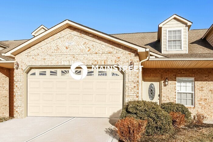 3 Bedroom Pet-Friendly Home in Corryton, TN with Main Street Renewal - 3 Bedroom Pet-Friendly Home in Corryton, TN with Main Street Renewal