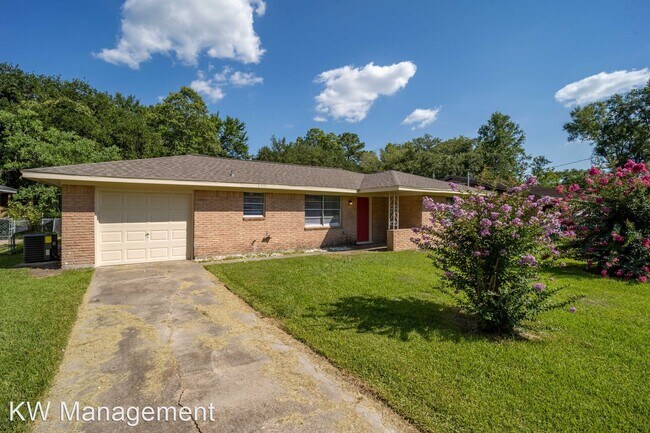 Building Photo - 3 br, 1.5 bath House - 5771 Mel Sha Ln