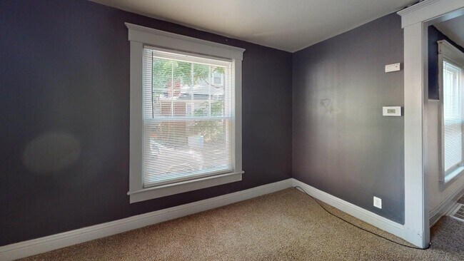 Dormitorio - 815 Brown St