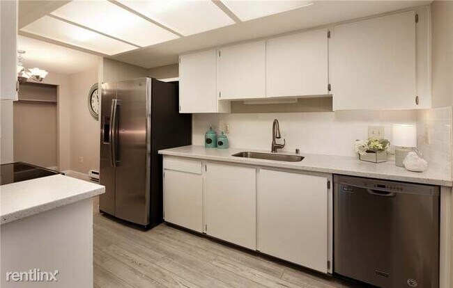Foto del edificio - 17518 151st Ave SE