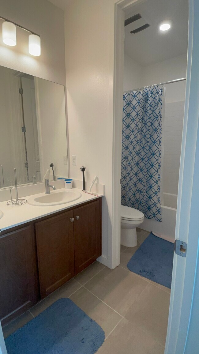 Foto del edificio - 5801 Sterling St