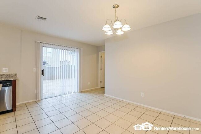 Foto del edificio - NEWLY RENOVATED!!! 3 bed 2 bath Ready for ...