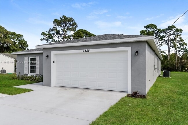 Foto del edificio - 2325 SE Berkshire Blvd