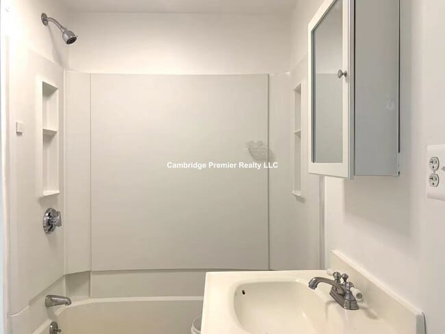 Foto del edificio - 60 Linwood St