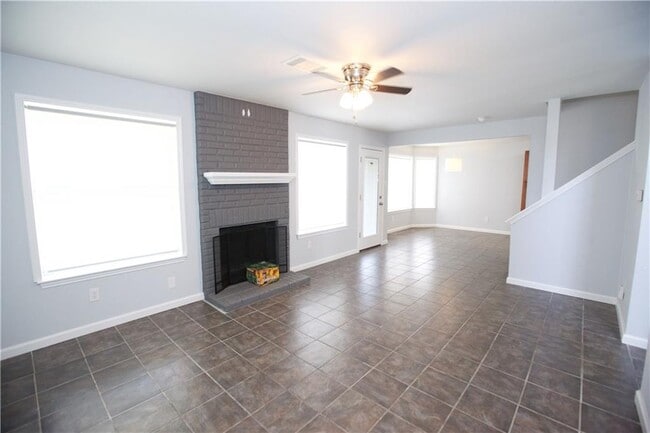 Building Photo - 1314 Garden Path Dr