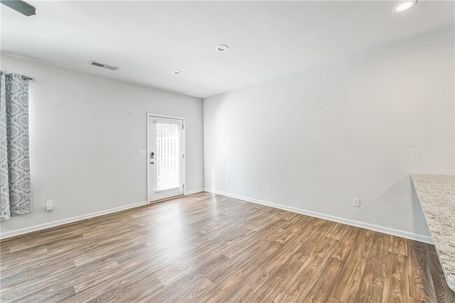 Foto del edificio - 3122 Meadowstone Ln SW