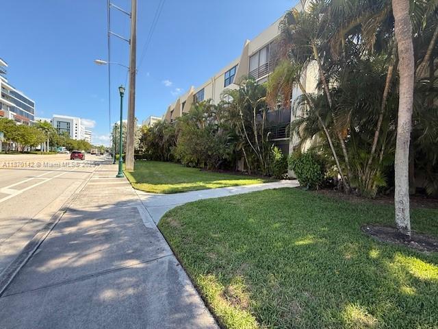 Foto del edificio - 20381 NE 30th Ave