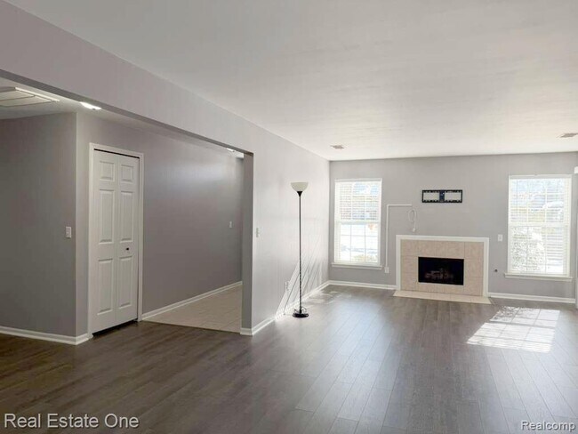 Foto del edificio - 3609 Tremonte Cir