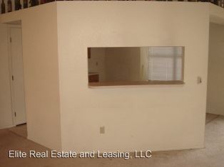 Building Photo - 7925 NW 82nd St