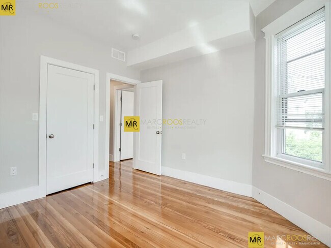 Foto del edificio - 234 Saratoga St