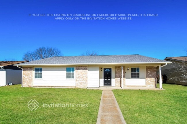 Building Photo - 813 Valley View Dr