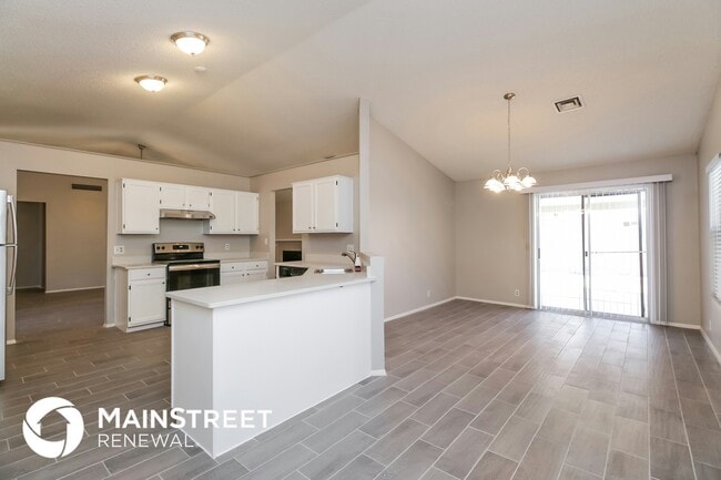 Building Photo - 7913 W Krall St