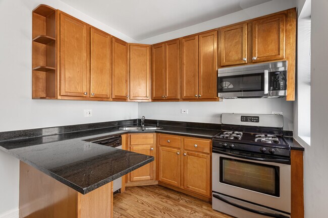 Foto del edificio - 7324 N Damen Ave
