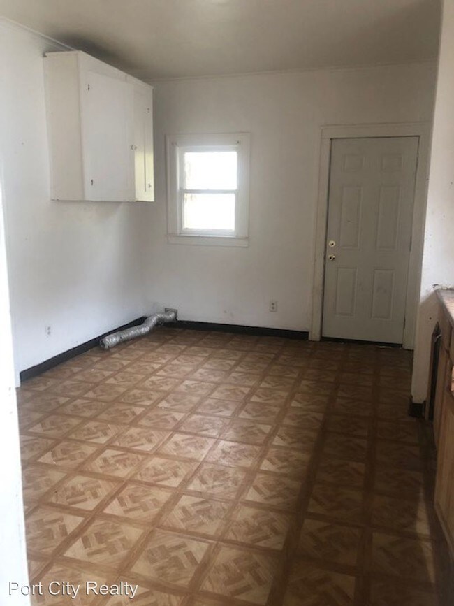 Building Photo - 2 br, 1 bath House - 1413 W. Kirby St