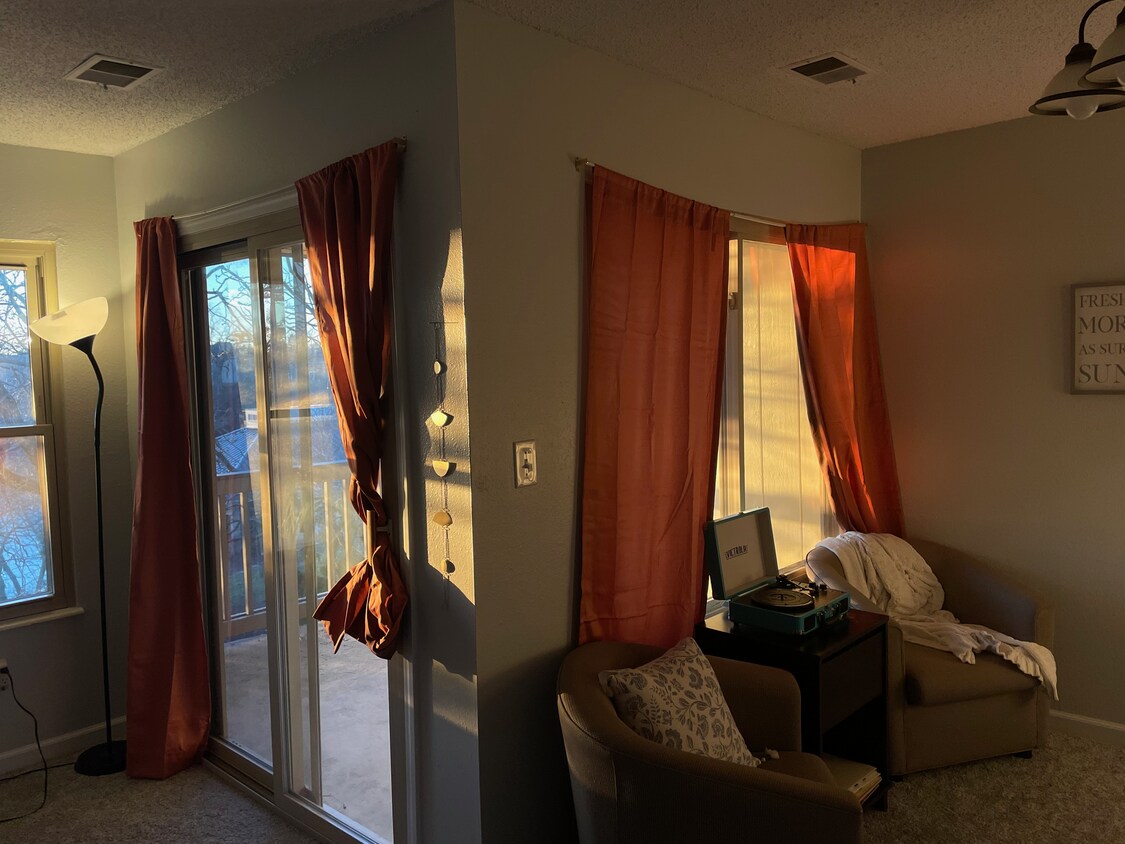 Foto principal - 1479 Cliff Ct