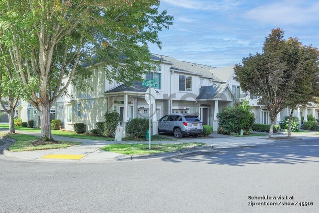 Building Photo - 17258 SW Pleasanton Ln