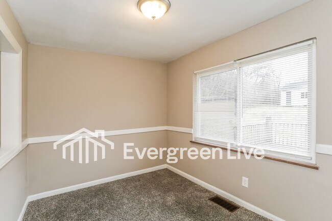 Foto del edificio - 3265 Tulsa Ct