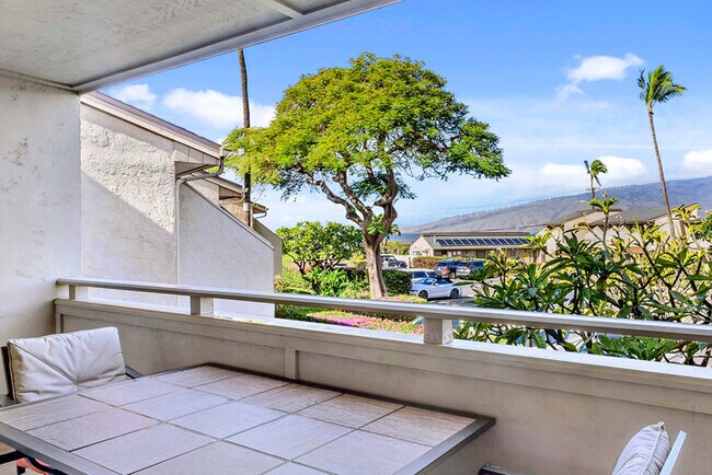 Building Photo - Kihei Holiday 215