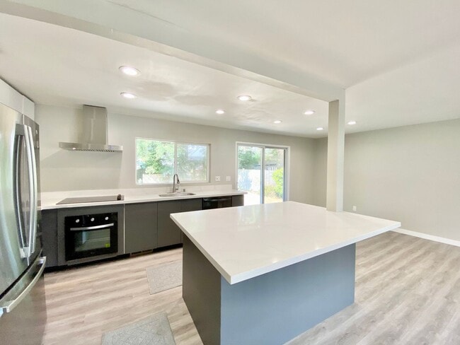 Foto del edificio - Great Home for rent