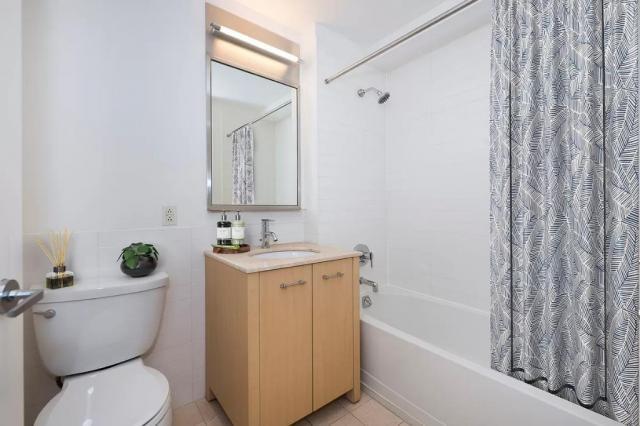 Building Photo - 2 bedroom in New York NY 10013
