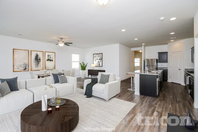 Building Photo - 4565 W Saddlebush Way