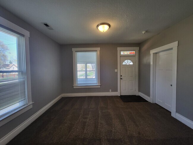 Foto del edificio - 2 Bedroom, 1 Bathroom Home!