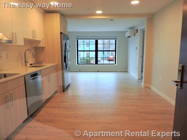 Photo - 10 Soden St Apartment