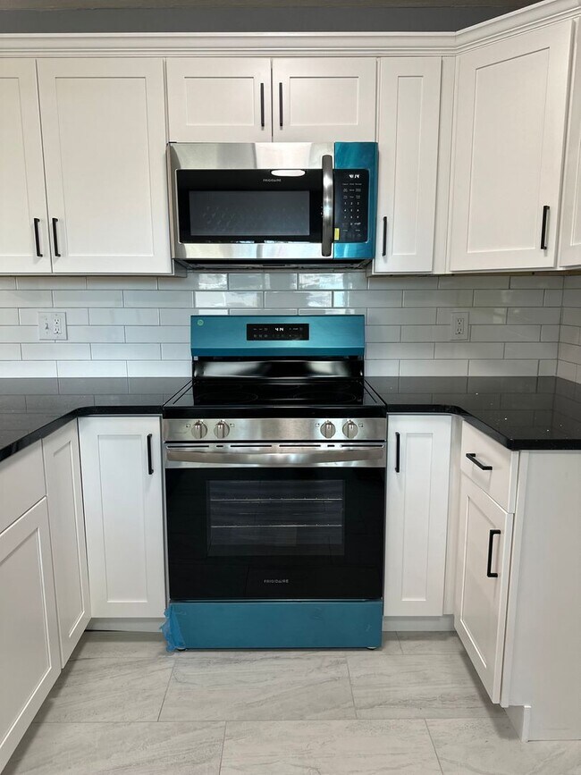 Foto del edificio - Completely Renovated Home