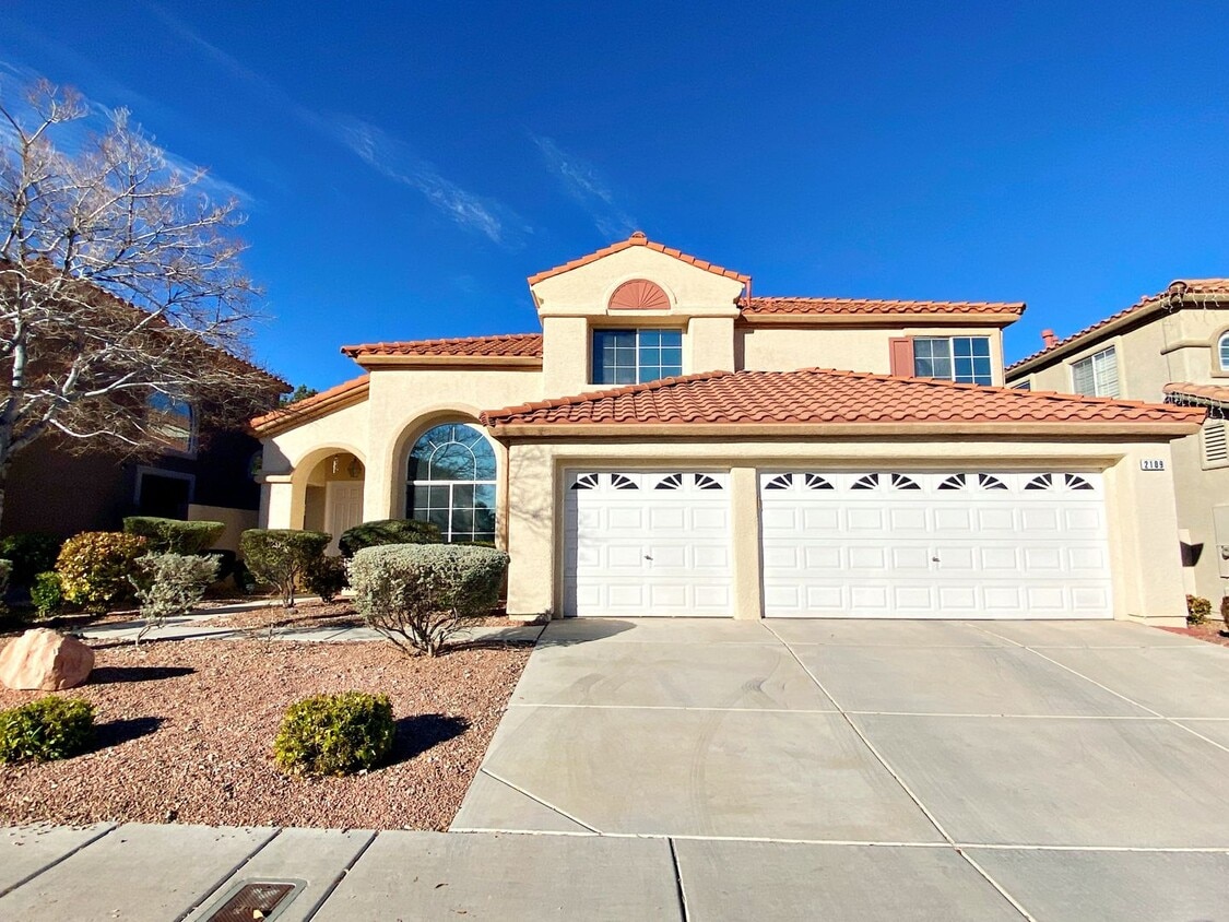 Primary Photo - 4 BEDROOM HOME IN GATED SUMMERLIN COMMUNITY