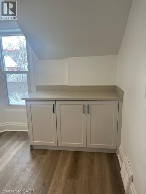 Building Photo - 42 FAIRVIEW Ave