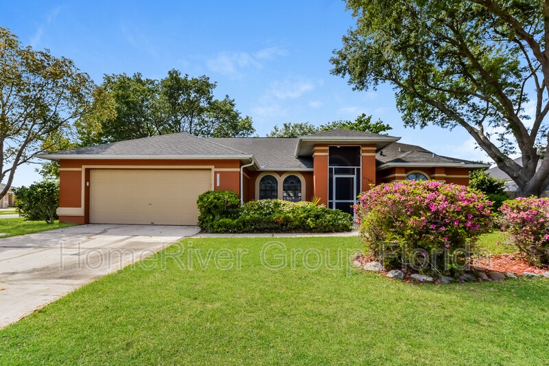Primary Photo - 2368 Bagdad Ave