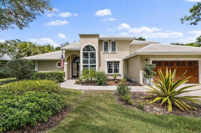 Photo - 19115 SE Coral Reef Ln House