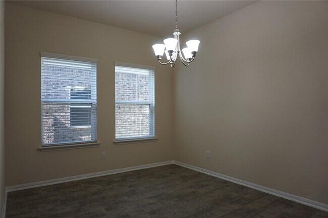 Foto del edificio - 10615 Chestnut Path Way