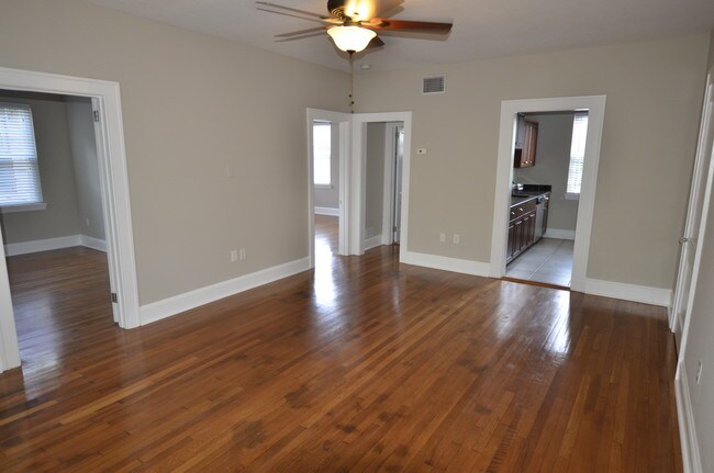 Foto del edificio - 2317 W Texas Ave