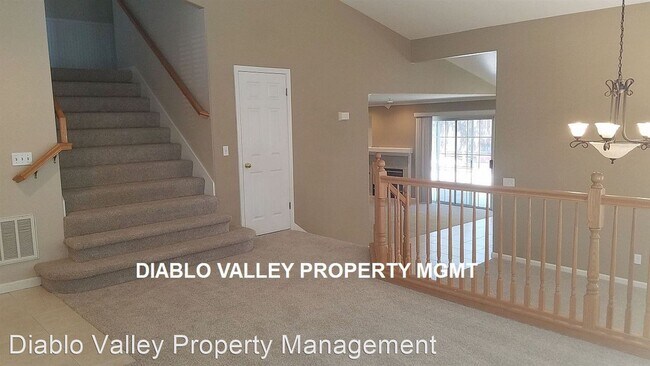 Building Photo - 4 br, 3 bath House - 1127 Winged Foot Court